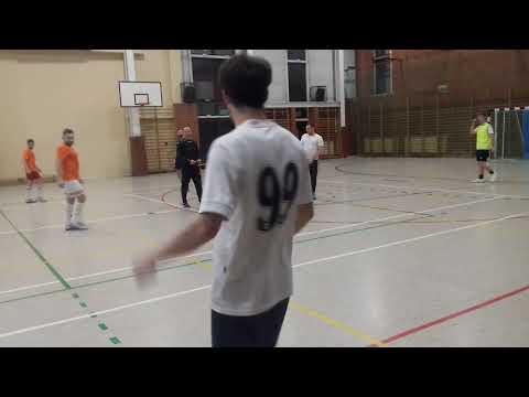 StrefaFutbolu.pl: m-Sound - Wolf Team