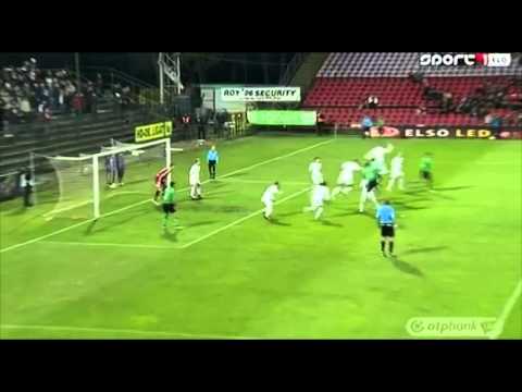 Simon Attila első gólja a DVSC-Teva - MVM-Paks mérkőzésen