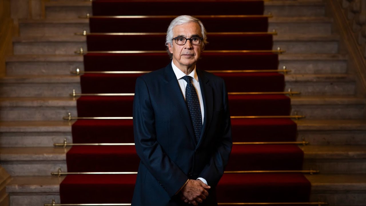 Aguiar-Branco: "Não vão encontrar no Presidente da Assembleia da República um censor"