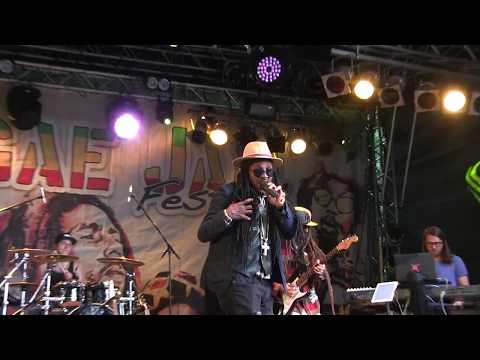 Echo Minott - Mr. Farmer Man - Sweet Dreams ( Are Made Of This ) - One Man Alone