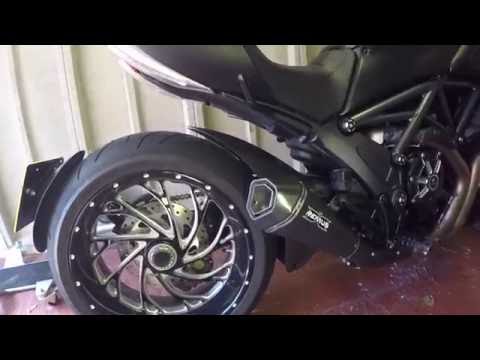 Remus Hypercone vs Standard Can 2015 Ducati Diavel