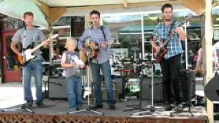 Hoodoo Voodoo by Stationwagon and William. June.5.2010.AVI