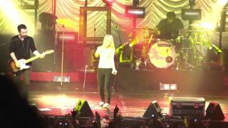 Paramore- &quot;Where the Lines Overlap&quot; (HD) Live in Philadelphia on October 17, 2009