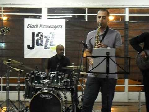 Dan Levadas com Black Messengers JAZZ Trio - Take 3