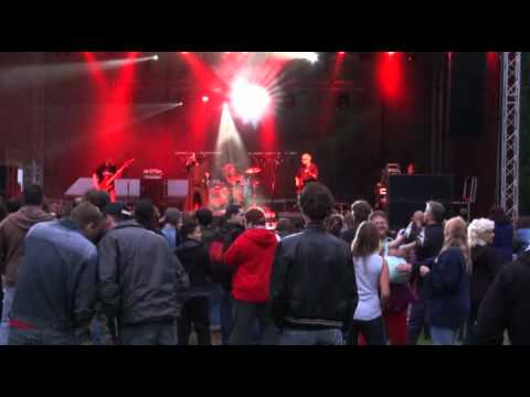 Silent Session - Nikdo Tě nehledá - Koza 011 live