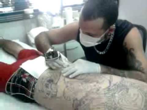 Rafiinhaah Lemos Tattoo Dragão e Gueixa (Caveira Tattoo) 2