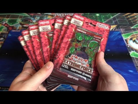 THIS SET LIKES ME! - Opening 7 Packs of Yugioh Extreme Force (Newest Set!)