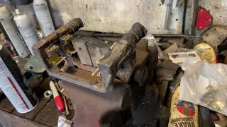 Replace rear brakes Ford Five Hundred