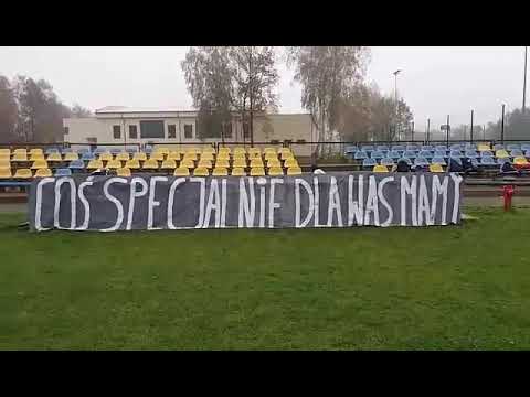 lV liga trampkarzy 2004/2005 : Tur Jaktorów - Milan Milanówek