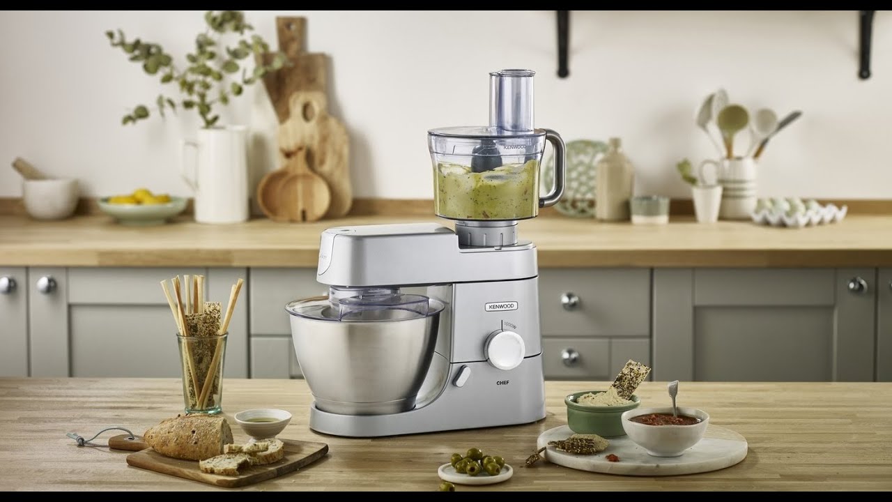 Kenwood Chef XL Stand Mixer with 6.7L Bowl in Silver