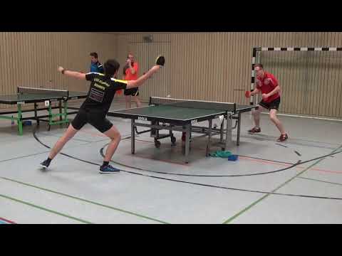 Woehner Retzelfembach vs Szasz Fluegelrad Nuernberg 20181222 Wilhelmsdorf Weihnachtsturnier Table Te