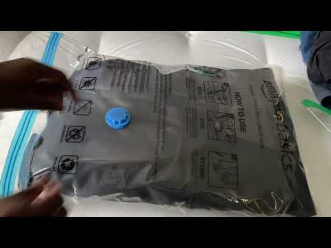 Amazon Basics Vacuum Compression Zipper Storage Bags with Hand Pump