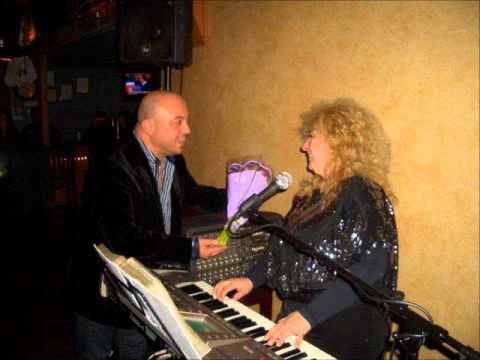 Snow Jane - Crystal Gayle - Don't It Make My Brown Eyes Blue