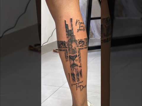 Tatuaje león religioso #leon #tattoo #tattooartist #realismotattoo #religion #frases #tatuaje