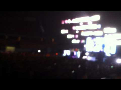 Play that funky music Mix - Perry and Etty Farrel with that guy...