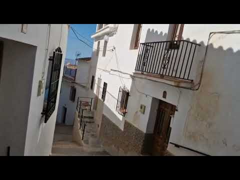 AX1156 - Casa Corralon + Street view and place to park
