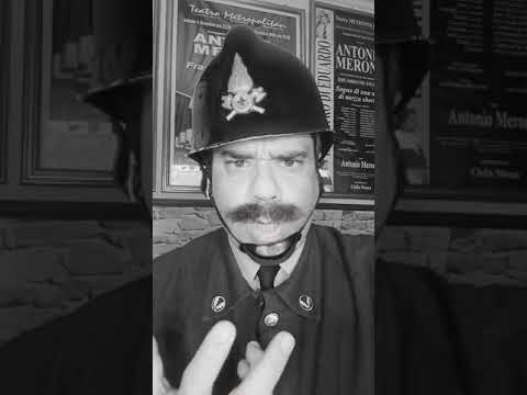 'O PUMPIERE D' 'O TEATRO di Ferdinando Russo. Antonio Merone  (dal vivo).