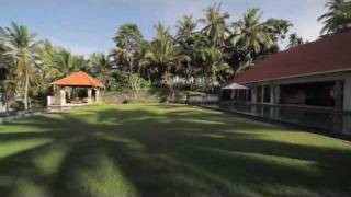 preview picture of video 'Beach Front Yard - Beach House Villa in Bali'
