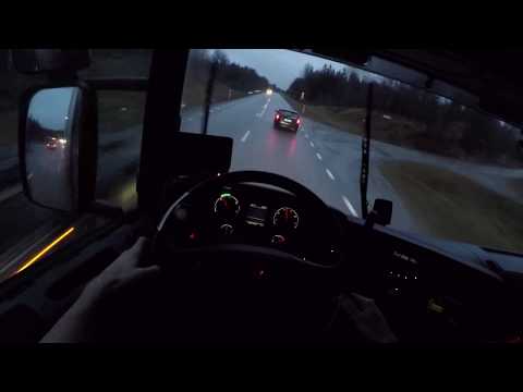 Super Relaxing, Epic Turbo engine sound - Scania G 440 Truck + trailer driving (asmr, dark, rainy)