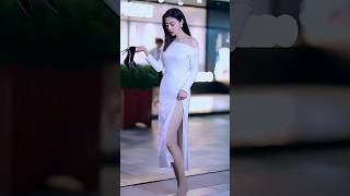 Hottest Chinese street girls #hottest #beautiful #street #girls #gorgeous #Chinese #women