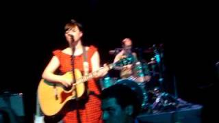 Camera Obscura - Honey in the Sun (Live @ Mexico City June 2009)