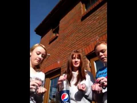 Ultimate mentos and coke challenge - in welsh