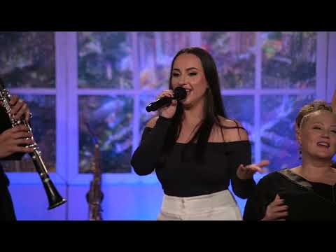 Hristina Ilioska i Grupa Kruna - Pijana od ljubov - Na zdravje LIVE TV Show