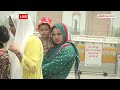 Heatwave in India: राजधानी Delhi में भीषण गर्मी को लेकर घूमने आए सैलानियों ने क्या कहा ? | ABP News - Video