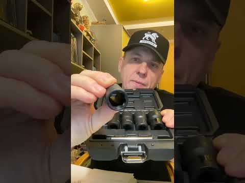 Набор экстракторов для удаления сломанных винтов и гаек YATO 6 шт 1/2" Набор экстракторов для удаления сломанных винтов и гаек YATO 6 шт 1/2"