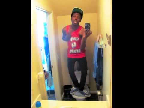 Kid Solo Ft. RG & Nerdy Fresh - Girl Give Me Brain (Jerkin Song)