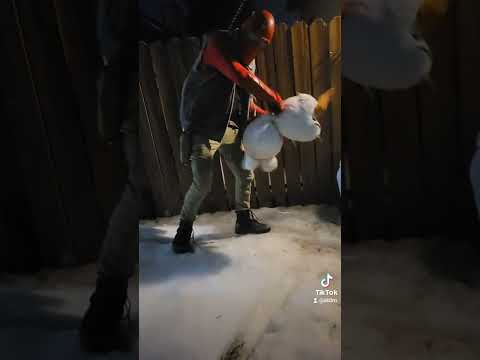 Olaf gets beat up by Vigilante