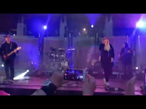 Synne Valtri bänd- Kickstart my heart