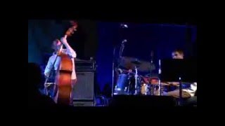 Shachar Elnatan solo with Kellylee Evans