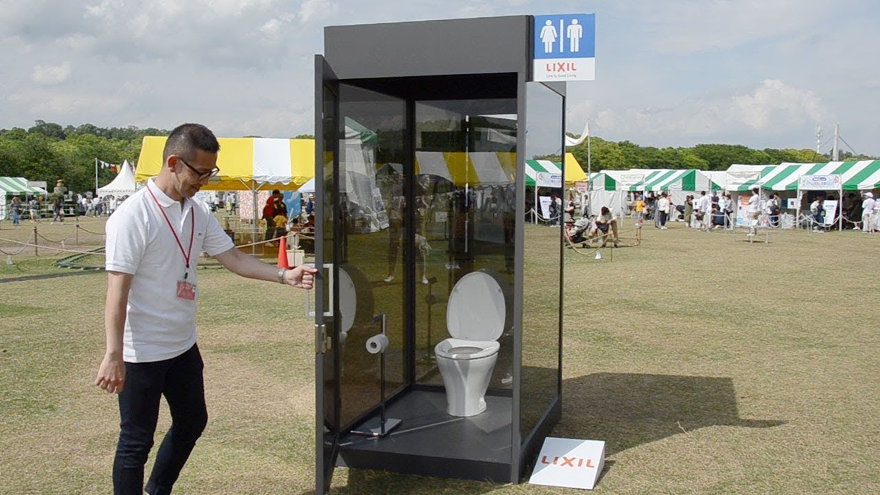 丸見え？シースルーのトイレ体験　外からは見えません