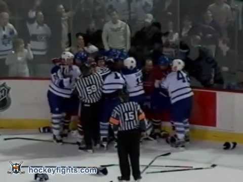 Darcy Tucker vs Alexei Kovalev