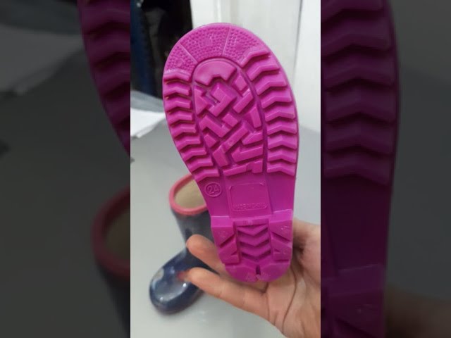 Vídeo relacionado con Disney Toy Story - Botas de goma luminosas para niños y niñas, Azul (azul), 29 EU