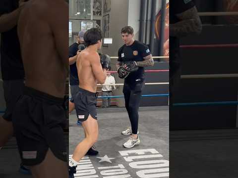 Curtis Scott Training Brock Jarvis for fight against Keith Thurman.