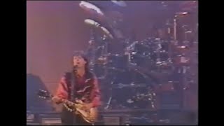Paul McCartney - Good Day Sunshine (Live in Tokyo 1990)