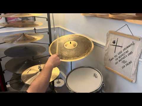 Name Brand 18" Windi Celebration Crash Cymbal 1296g image 6