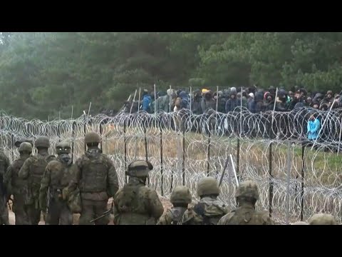 Seehofer fordert Hilfe von EU im Flüchtlingsstreit mit Belarus | AFP