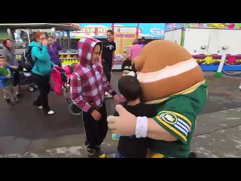 Edmonton Monday Morning Magic lets youth with disabilities enjoy K-Days