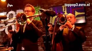Toppop3 Caro Emerald --that man (with the Special Request Horns).