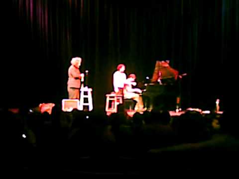 Amanda Palmer Ninja Gig 6-17-2010 Bethesda, MD 8