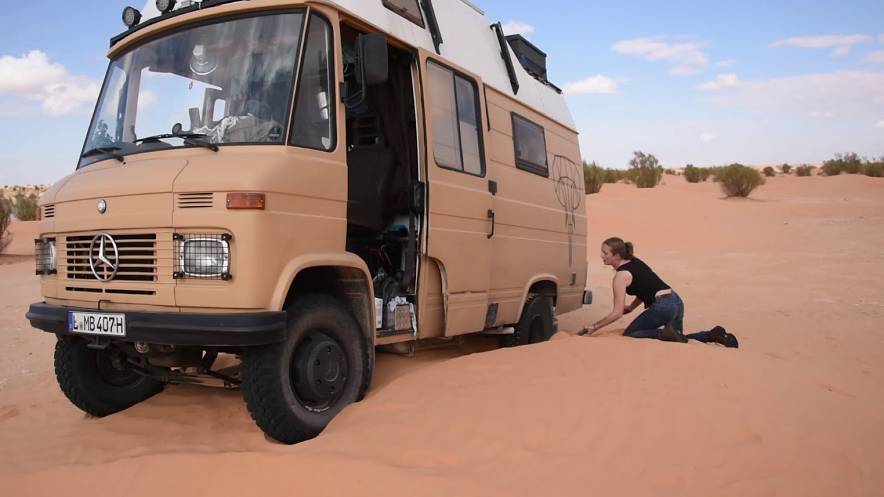 Driving through the Sahara with a 2wd Düdo
