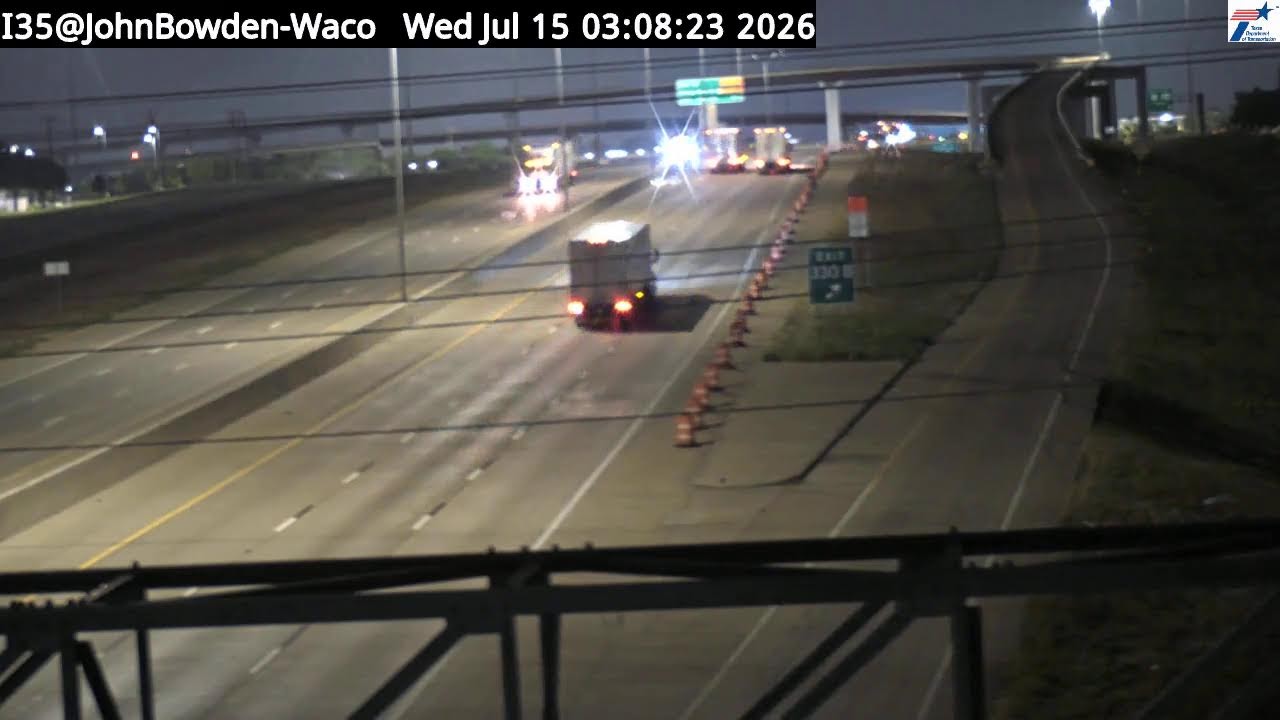 Live webcam view of I-35 & John Bowden Cam, Waco