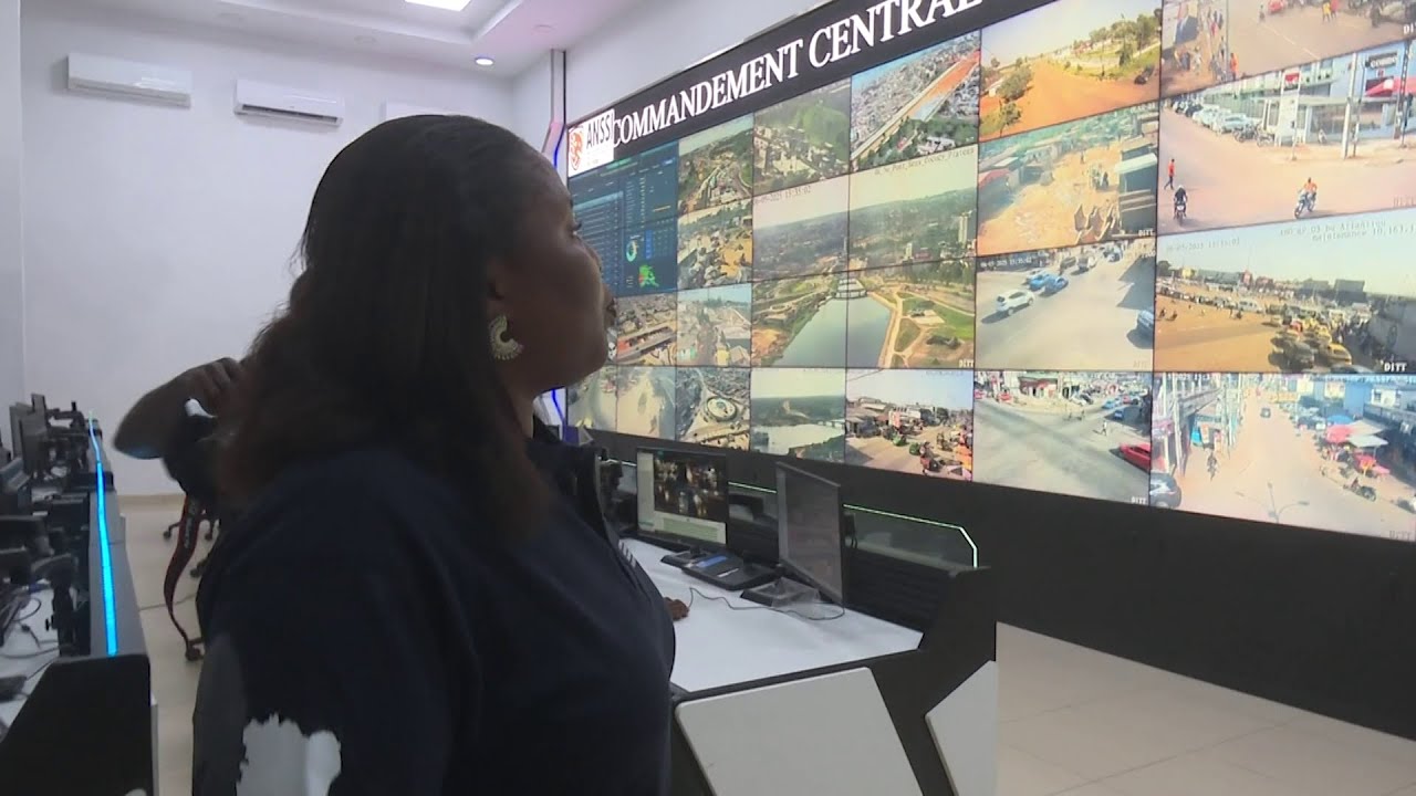 Plongée au cœur d’Alerte 100, la tour de contrôle numérique de l’ANSSI