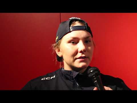 241108 Intervju med Elin Svensson, Damkronorna efter vinsten mot Schweiz