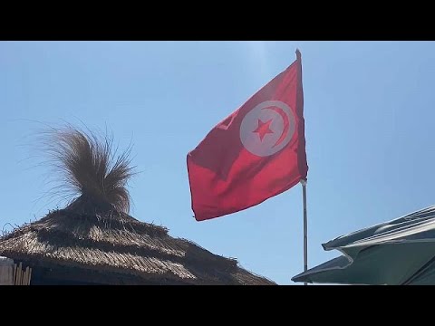 هل "سياسة الطوارىء" المعلنة من قِبل الرئيس قيس سعيّد كافية لإقناع الشباب بعدم مغادرة تونس؟…