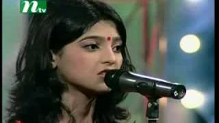 Download lagu Bania Bondhu - Salma, Closeup1 2006 mp3 Download lagu Bania Bondhu - Salma, Closeup1 2006 mp3