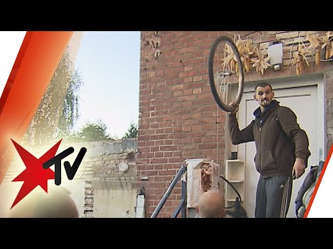 Familie Ritter: Umzug in neue Wohnung - Anwohner protestieren | stern TV